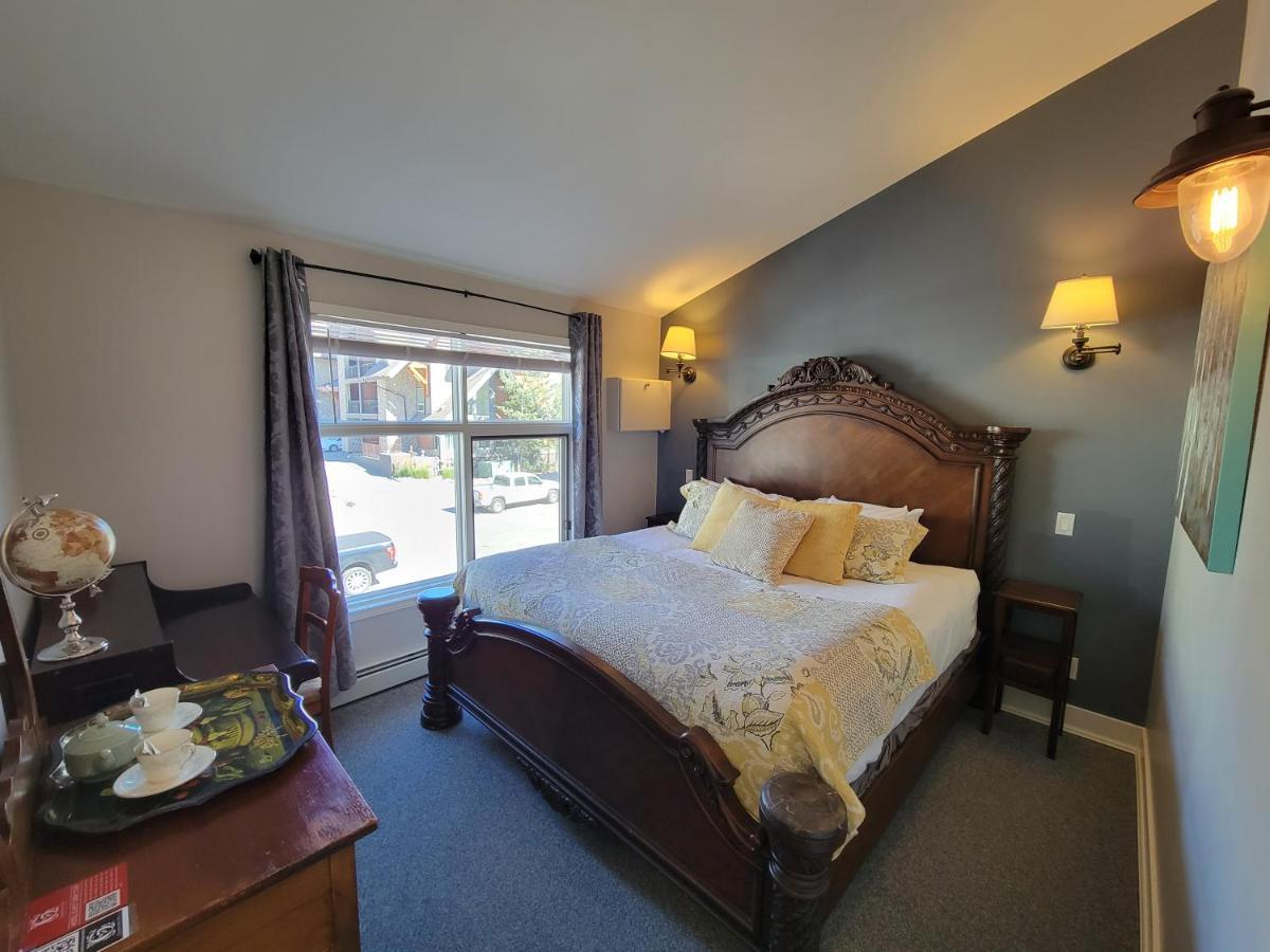 The Georgetown Inn Canmore Exterior foto