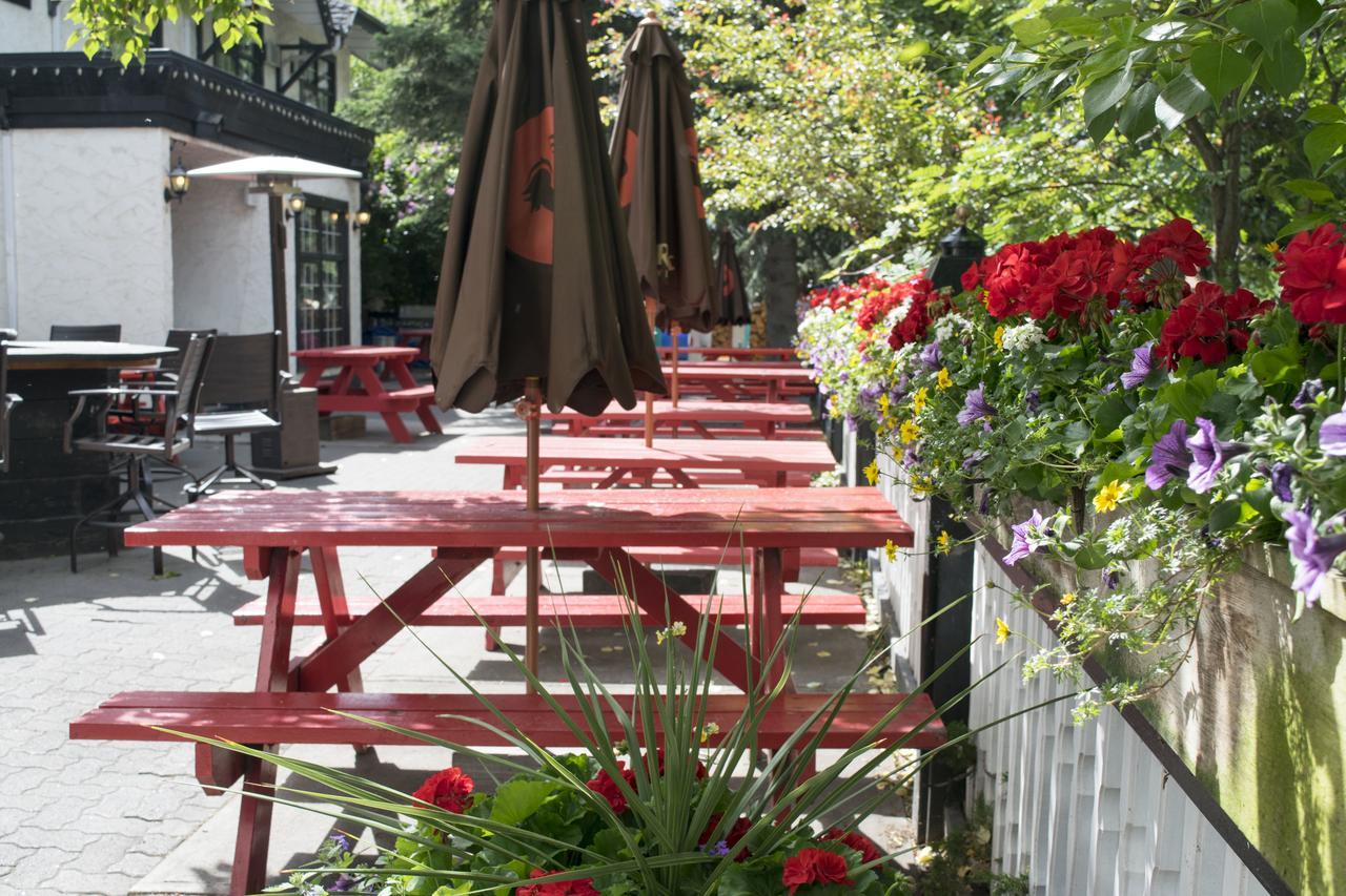 The Georgetown Inn Canmore Exterior foto